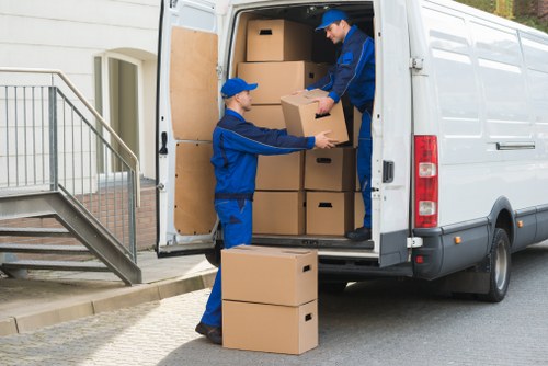 Commercial moving truck transport for Peckham businesses
