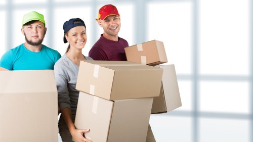 Local removals service supporting homes and flats in Peckham