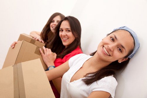 Safe and accessible storage solutions in Peckham for residents and businesses