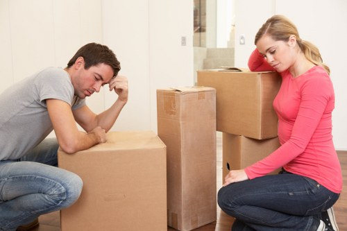 Investigation of a moving service complaint with notes